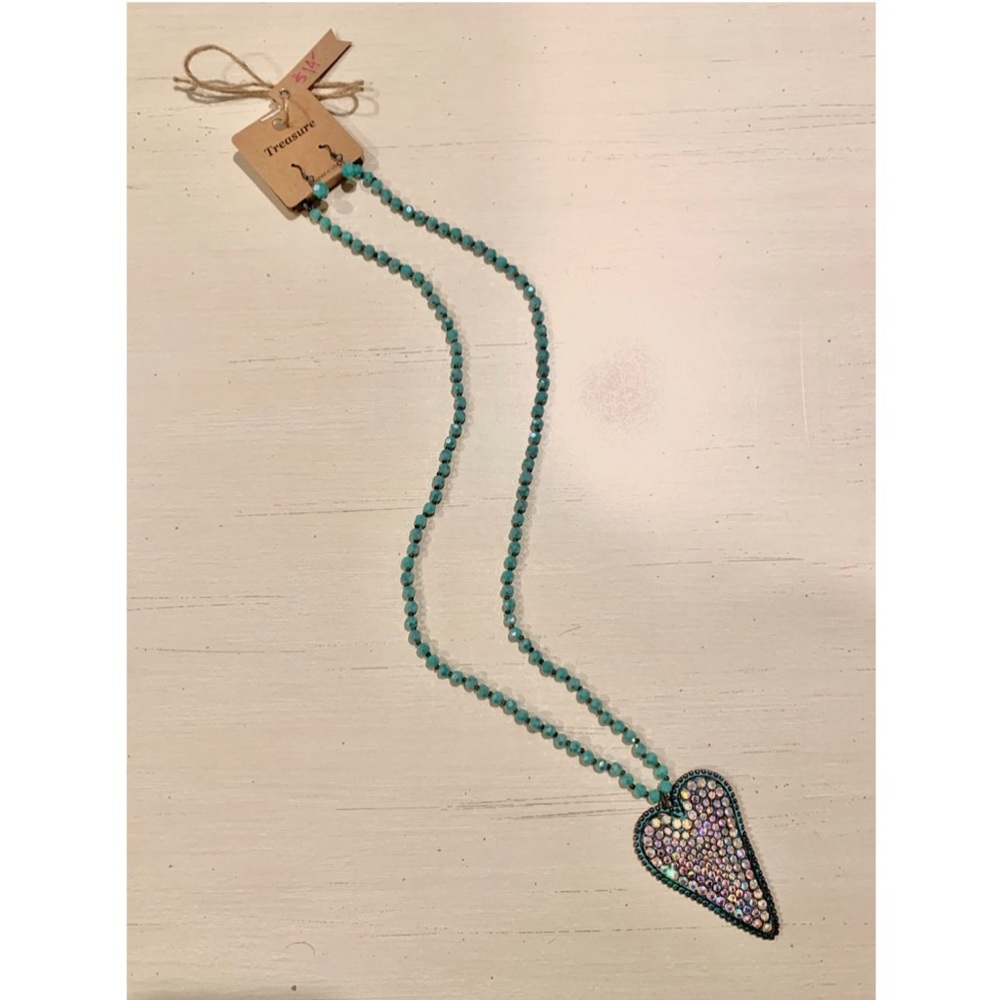 Long Heart Bling Necklace
